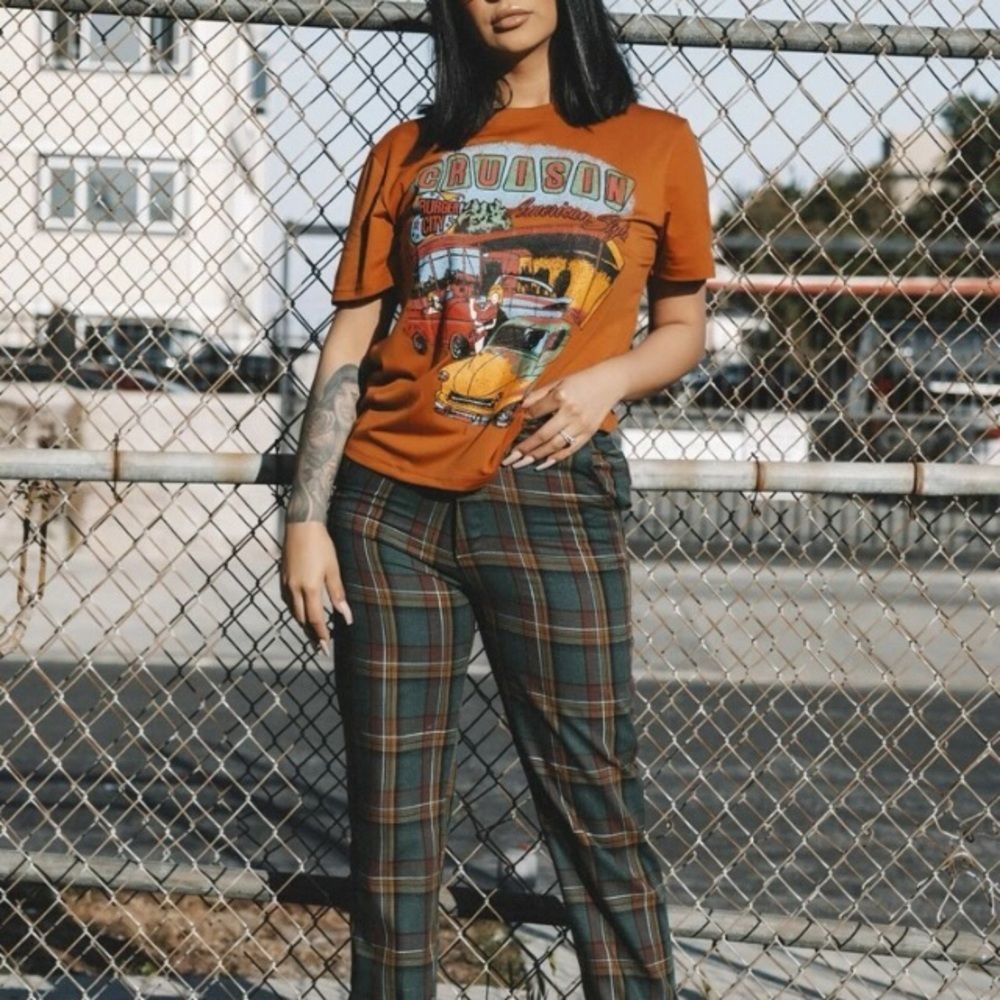 SHEIN| Cruisin Car Graphic Tee